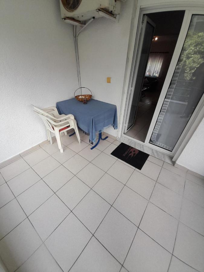 Maisonette Basilissa Nea Poteidaia Exterior foto